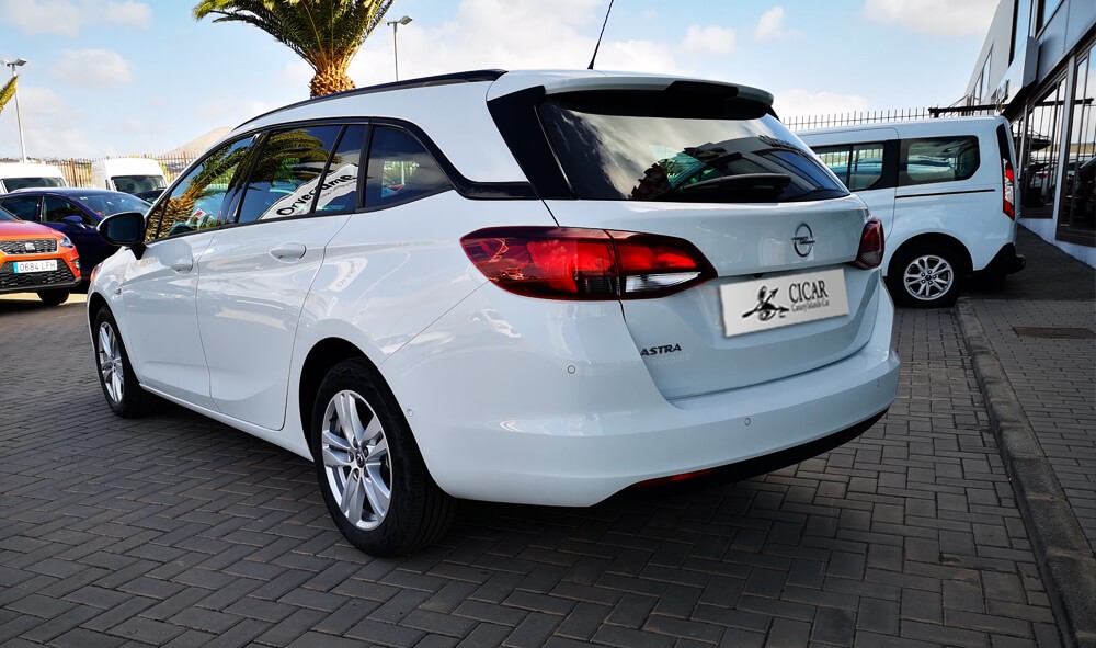 Última unidad de Opel Astra St Dynam 1.4t 150cv Mt6 en Fuerteventura