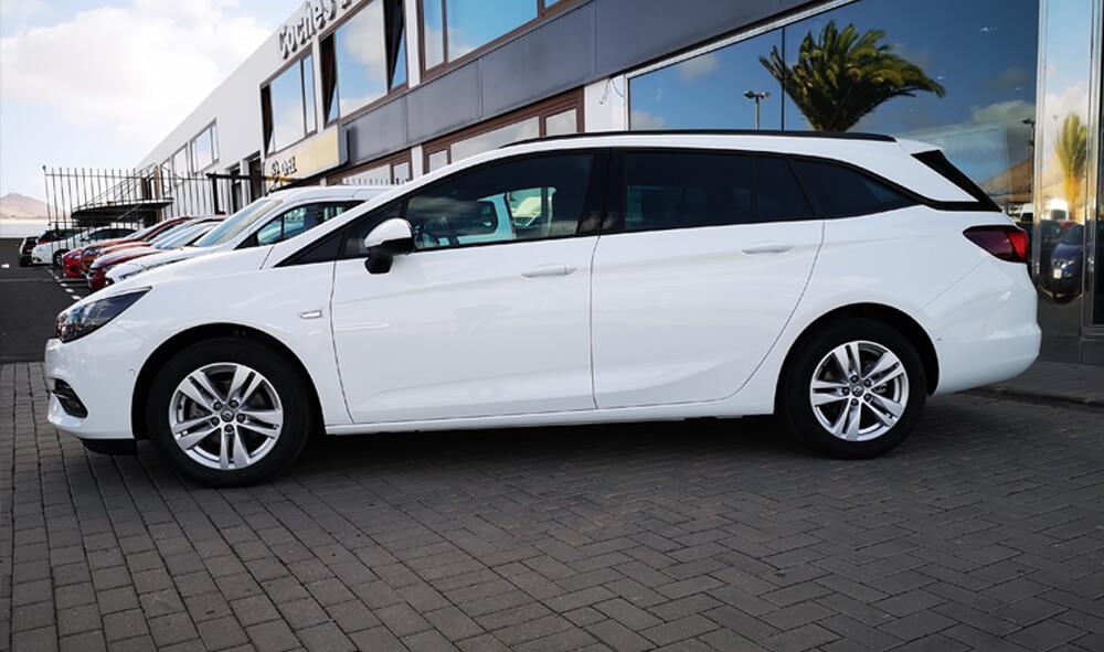 Varias unidades de Opel Astra St Dynam 1.4t 150cv Mt6 en Tenerife